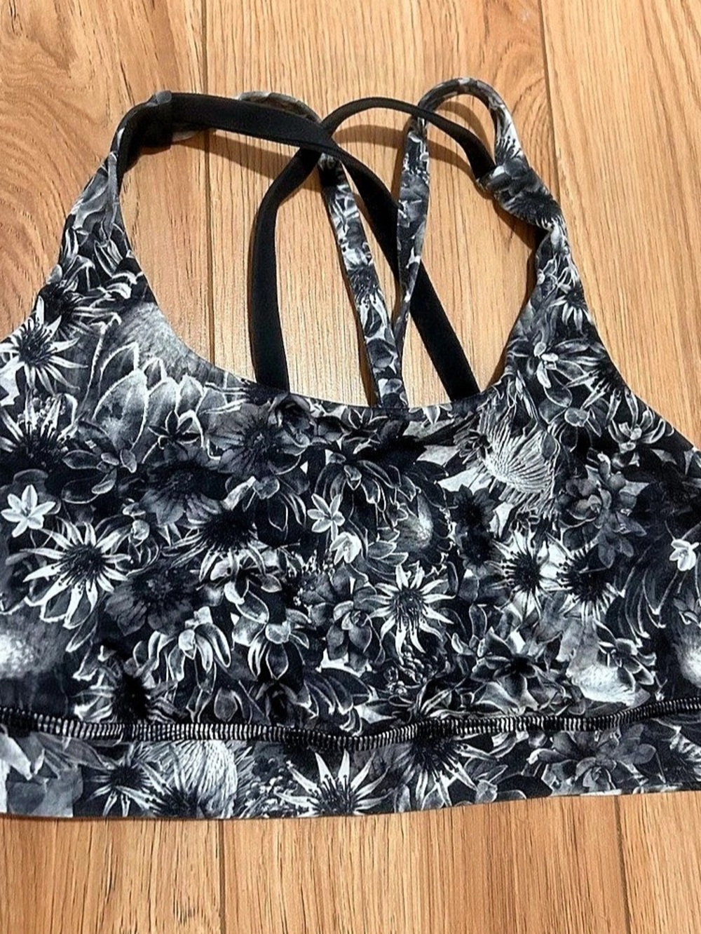 lululemon Energy Bra Floral Sports Bra Black Size 8